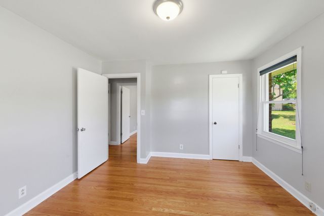 900 Saunders Ave, Madison, TN 37115