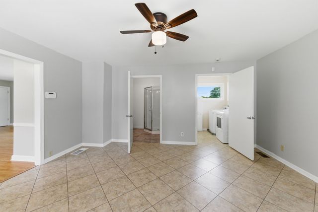 900 Saunders Ave, Madison, TN 37115