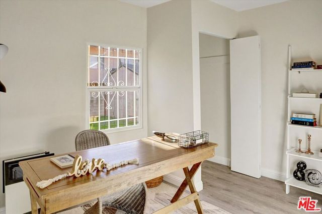 624 W Beach Avenue, Inglewood, CA 90302