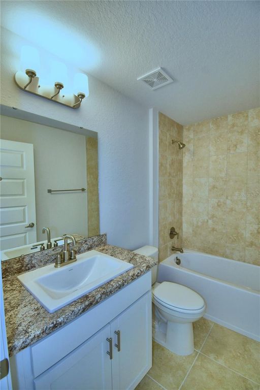 Image 24 of property listing at 4426 JUNEBERRY DRIVE, Auburndale, FL 33823