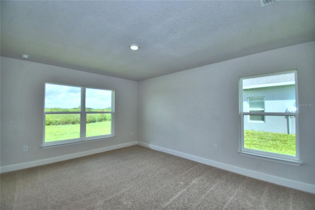 Image 34 of property listing at 4426 JUNEBERRY DRIVE, Auburndale, FL 33823