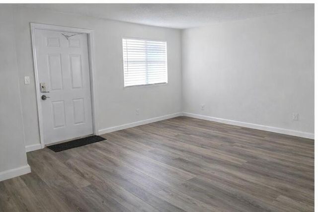 621 NE 3rd Avenue, Delray Beach, FL 33444