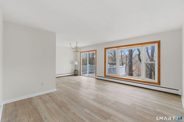 50 Stratton Court, Hamden, CT 06514