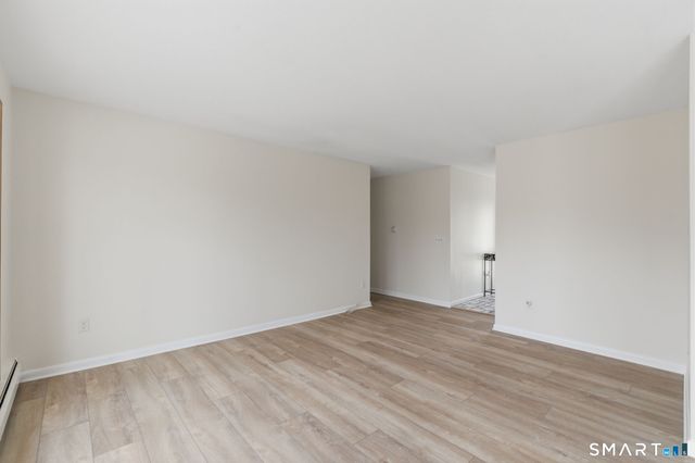 50 Stratton Court, Hamden, CT 06514