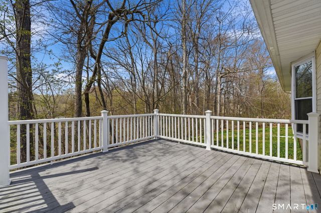 50 Stratton Court, Hamden, CT 06514