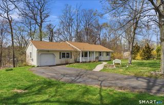 50 Stratton Court, Hamden, CT 06514