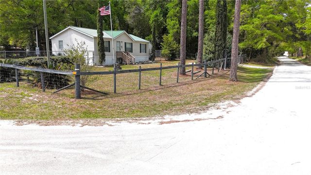 6947 SE 80TH PLACE, Trenton, FL 32693