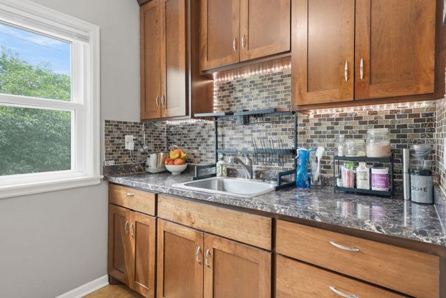 3952 Oakland Avenue, Minneapolis, MN 55407