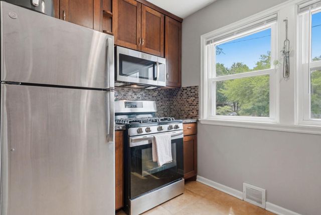3952 Oakland Avenue, Minneapolis, MN 55407