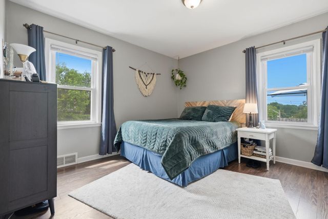 3952 Oakland Avenue, Minneapolis, MN 55407
