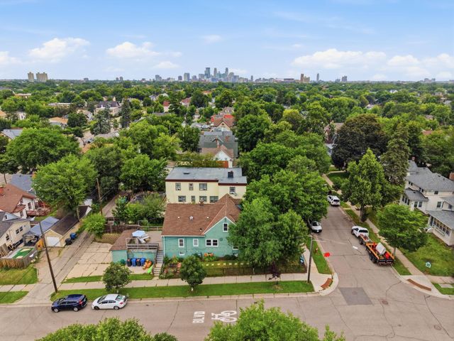 3952 Oakland Avenue, Minneapolis, MN 55407