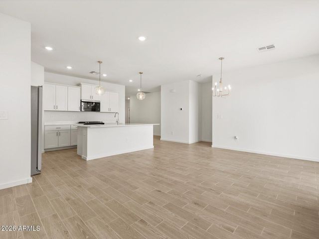 3560 N CAMDEN Drive, Florence, AZ 85132