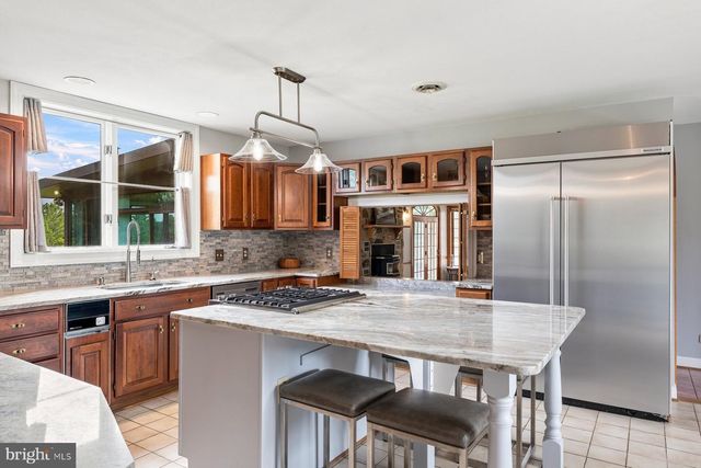 187 BELL RD, Westminster, MD 21158