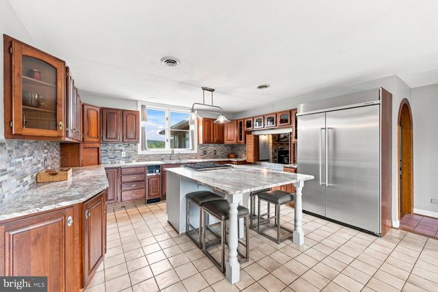 187 BELL RD, Westminster, MD 21158