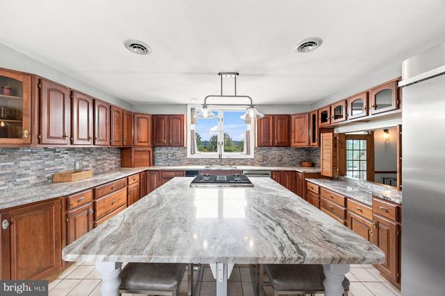 187 BELL RD, Westminster, MD 21158
