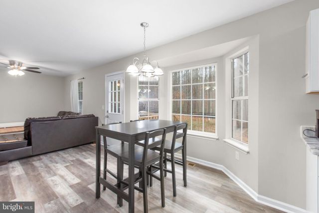 86 DEBBIE DR, Fredericksburg, VA 22406