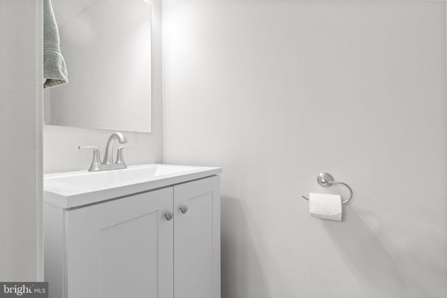 86 DEBBIE DR, Fredericksburg, VA 22406