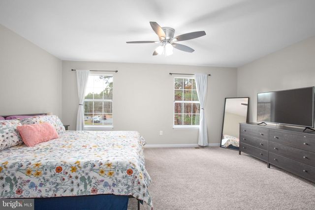 86 DEBBIE DR, Fredericksburg, VA 22406