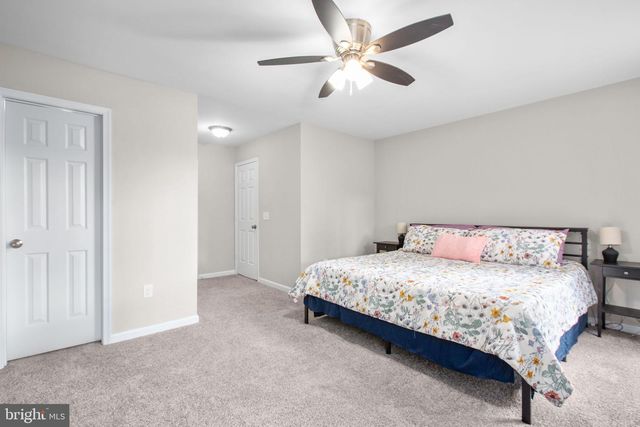 86 DEBBIE DR, Fredericksburg, VA 22406