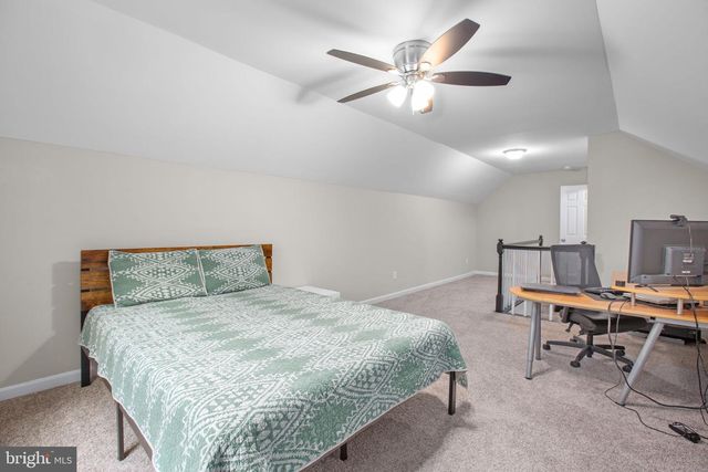 86 DEBBIE DR, Fredericksburg, VA 22406