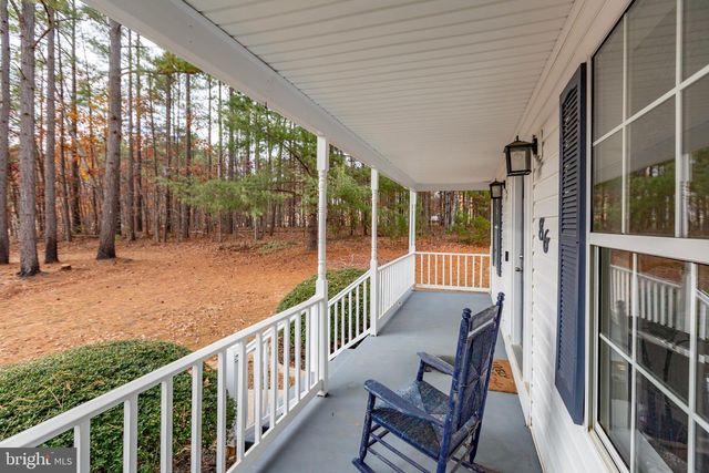 86 DEBBIE DR, Fredericksburg, VA 22406