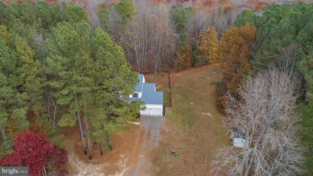 86 DEBBIE DR, Fredericksburg, VA 22406