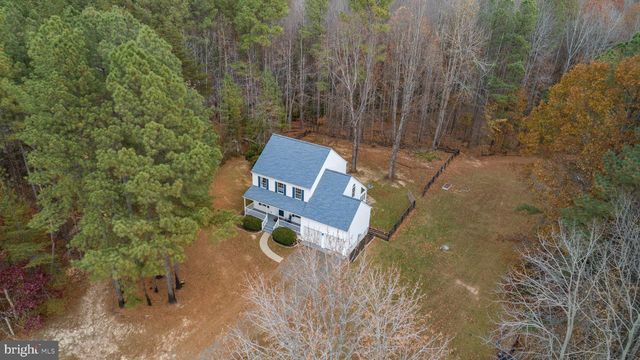 86 DEBBIE DR, Fredericksburg, VA 22406