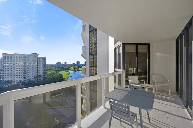 20185 E Country Club Dr 1104, Aventura, FL 33180