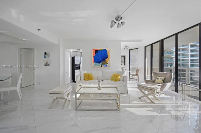 20185 E Country Club Dr 1104, Aventura, FL 33180