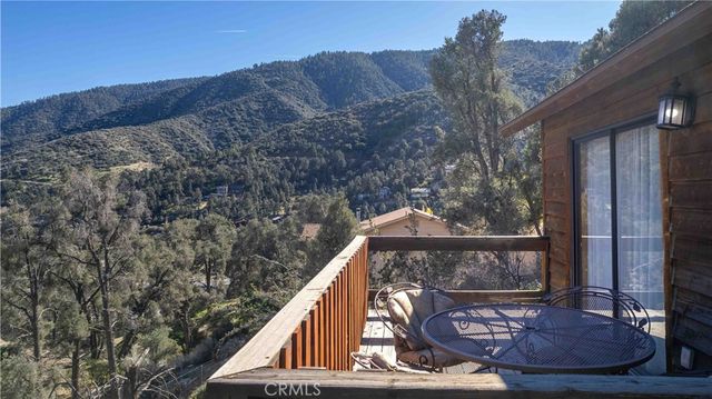632 Julin Trail, Frazier Park, CA 93225