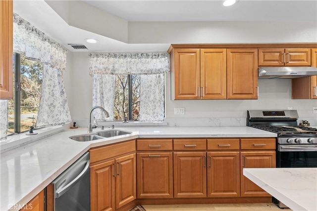 632 Julin Trail, Frazier Park, CA 93225