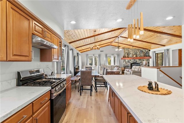 632 Julin Trail, Frazier Park, CA 93225