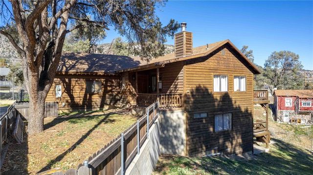 632 Julin Trail, Frazier Park, CA 93225