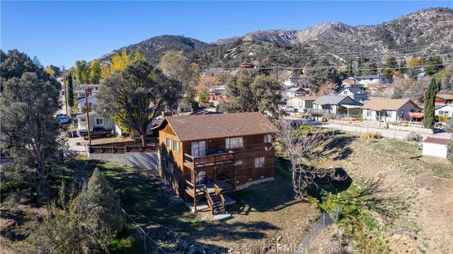 632 Julin Trail, Frazier Park, CA 93225
