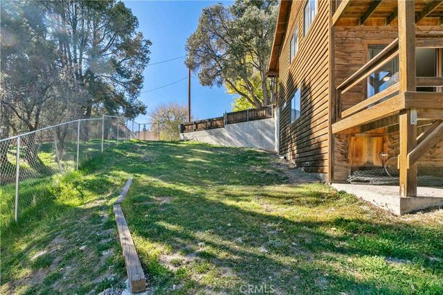 632 Julin Trail, Frazier Park, CA 93225