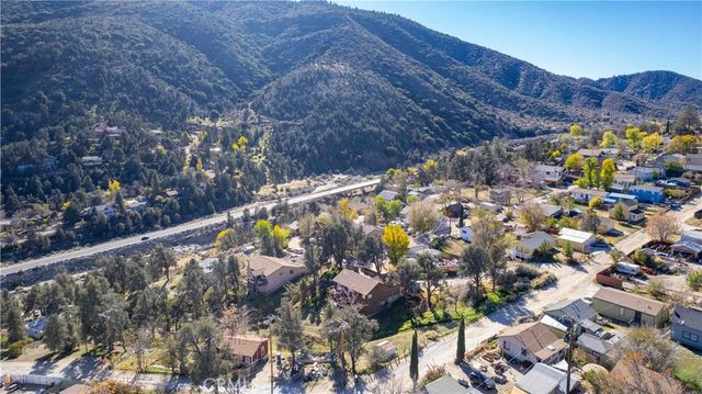 632 Julin Trail, Frazier Park, CA 93225