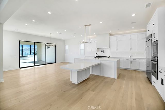 20446 W Albion, Porter Ranch, CA 91326