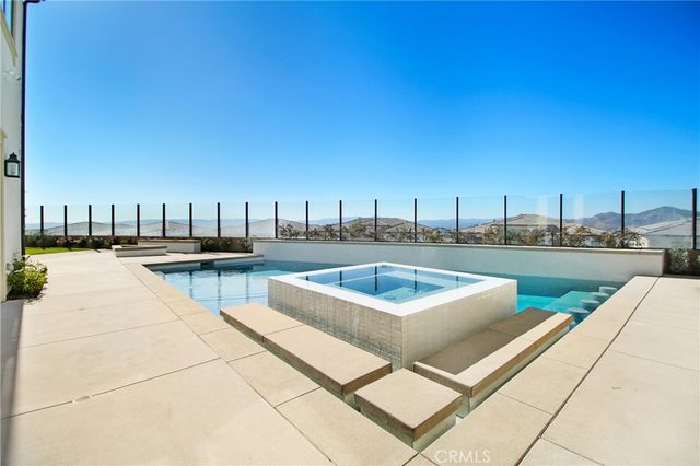 20446 W Albion, Porter Ranch, CA 91326