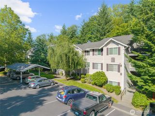 19230 Forest Park Drive NE #C110, Seattle, WA 98155
