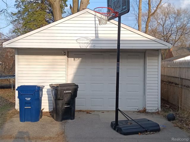 11332 Riverdale, Redford Charter Township, MI 48239