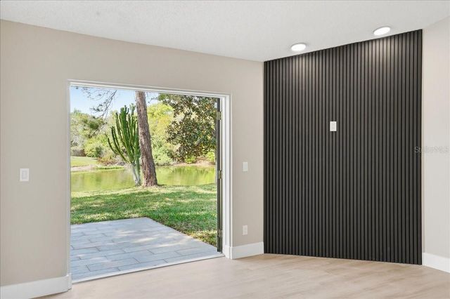 1723 ELK SPRING DRIVE, Brandon, FL 33511