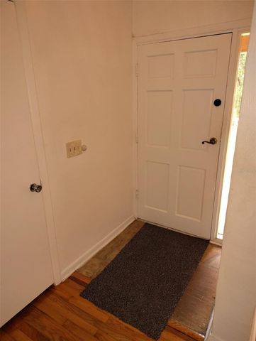 1104 CEDAR LAKE DRIVE, Tampa, FL 33612