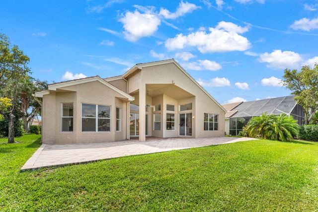 13215 Alhambra Lake Circle, Delray Beach, FL 33446