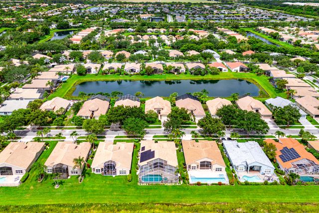 13215 Alhambra Lake Circle, Delray Beach, FL 33446