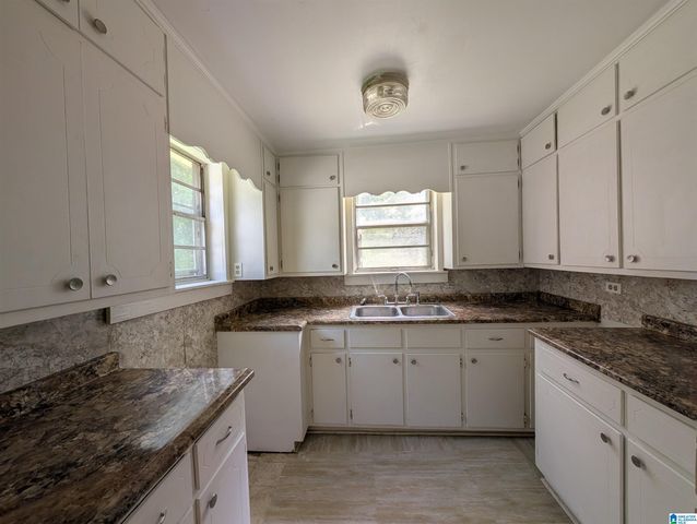 1646 2ND AVENUE S, Dolomite, AL 35061