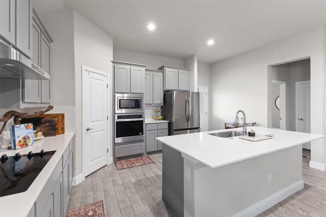1029 Greencove Drive, Midlothian, TX 76065