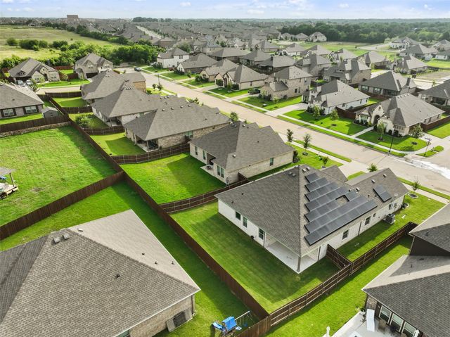 1029 Greencove Drive, Midlothian, TX 76065