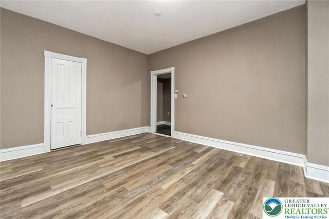 1307 Washington Street, Easton, PA 18042
