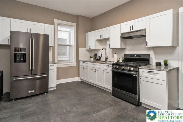 1307 Washington Street, Easton, PA 18042