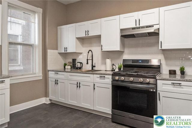 1307 Washington Street, Easton, PA 18042